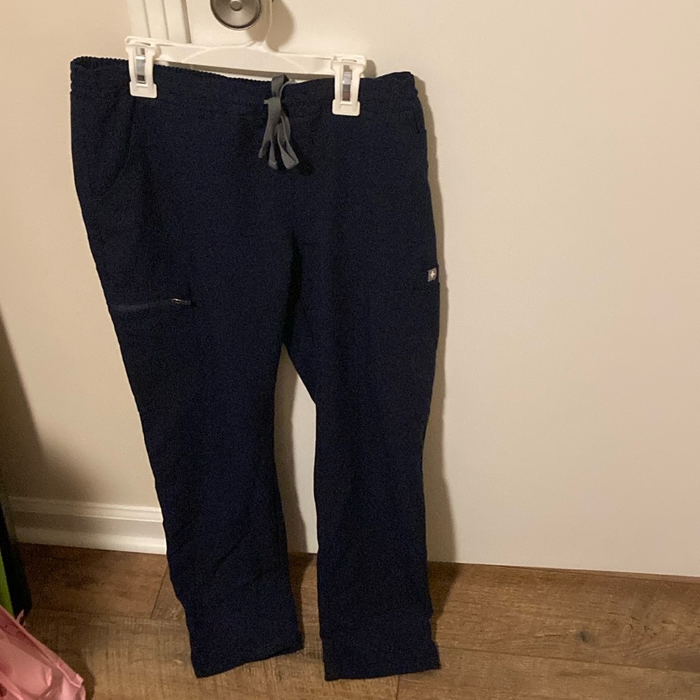Figs Scrubs Navy Elastic Waist Small